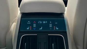 Ochronne szkło Pixsel na panel klimatyzacji MASERATI GRECALE - 6.7“ 2023 -