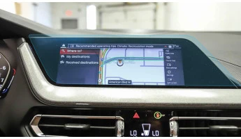 Ochronne szkło Pixsel na monitor BMW 2 / M2 - 14.3“ 2021 - 2022 (G42, F87, F44)