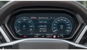 Ochronne szkło Pixsel na deskę rozdzielczą AUDI Q4 E-TRON - 9.9“ 2021 -