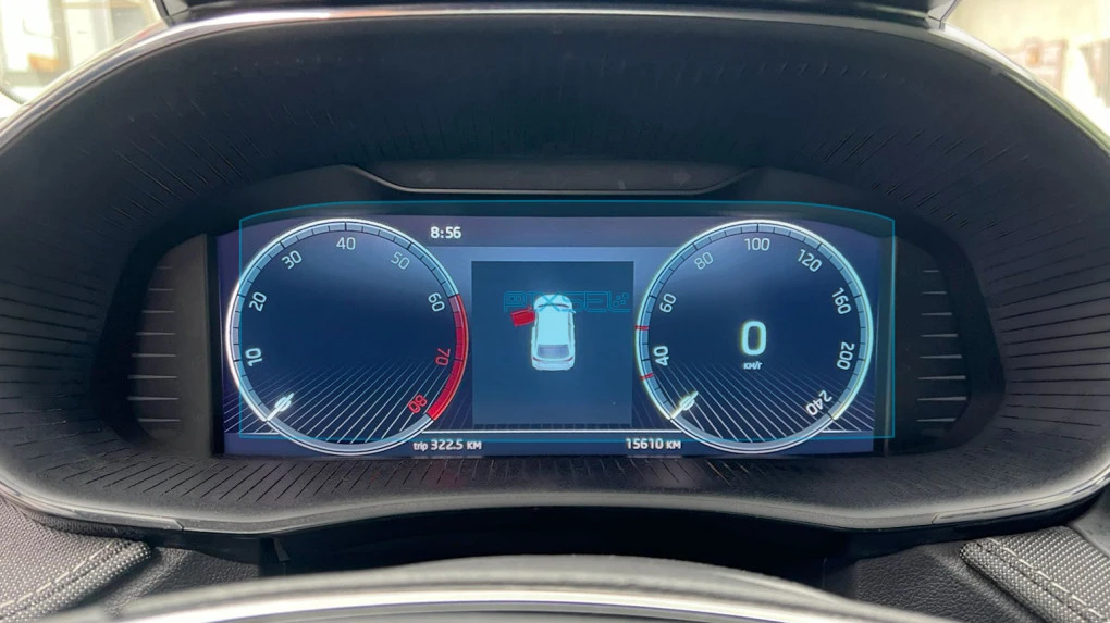Защитное стекло Pixsel на приборную панель SKODA FABIA - 9.9“ 2021 -