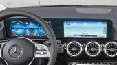 Защитное стекло Pixsel на приборную панель MERCEDES BENZ EQA - 24.7“ 2021 -
