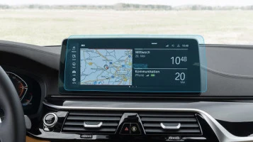 Ochronne szkło Pixsel na monitor BMW 5 / M5 - 14.7“ 2020 - 2023 (G30, G31, G38, F90)