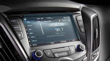 Защитное стекло Pixsel на монитор HYUNDAI VELOSTER - 6.9“ 2011 - 2018