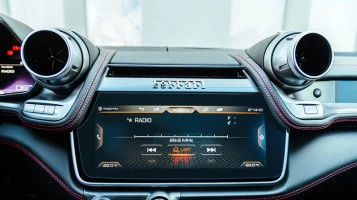 Ochronne szkło Pixsel na monitor FERRARI GTC4 LUSSO - 12.9“ 2018 - 2020