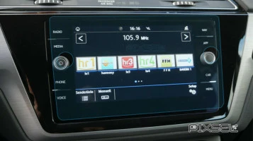 Защитное стекло Pixsel на монитор VOLKSWAGEN TOURAN - 10.9“ 2017 - 2021