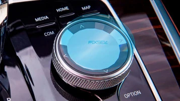 Ochronne szkło Pixsel na wybierak BMW X7 - 2.7“ 2019 - 2022 (G07)