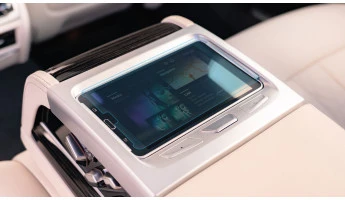 Ochronne szkło Pixsel na tablet BMW 7 - 8.2“ 2019 - 2022 (G11, G12)