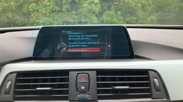 Ochronne szkło Pixsel na monitor BMW 4 / M4 - 10.6“ 2013 - 2020 (F32, F33, F36, F82, F83)