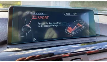 Ochronne szkło Pixsel na monitor BMW 3 / M3 - 10.6“ 2011 - 2019 (F30, F31, F34)
