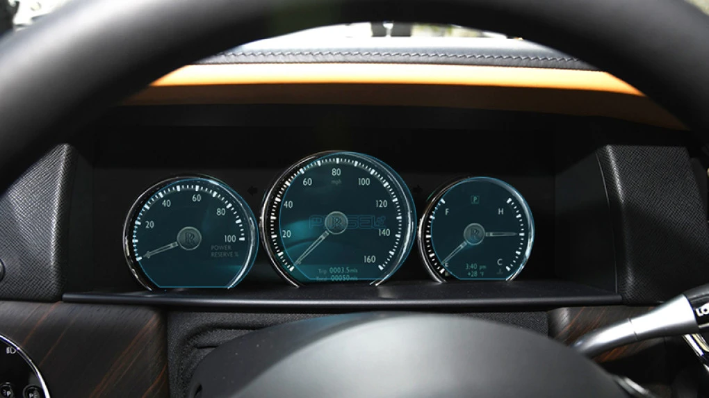 Ochronne szkło Pixsel na deskę rozdzielczą ROLLS ROYCE CULLINAN - 11“ 2018 - 2024