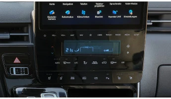 Ochronne szkło Pixsel na panel klimatyzacji HYUNDAI STARIA - 5.7“ 2021 -