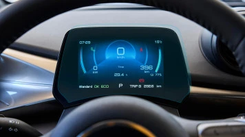 Защитное стекло Pixsel на приборную панель BYD DOLPHIN - 7.8“ 2021 - 2024