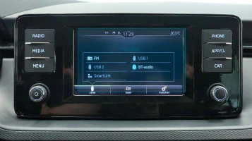 Ochronne szkło Pixsel na monitor SKODA KAMIQ - 6.5“ 2023 -