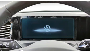 Ochronne szkło Pixsel na deskę rozdzielczą VOLKSWAGEN TIGUAN - 13“ 2024 -