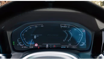 Ochronne szkło Pixsel na deskę rozdzielczą BMW 2 / M2 - 14“ 2021 - 2022 (G42, F87, F44)