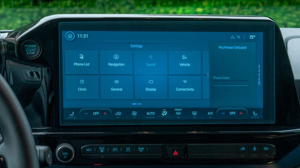 Ochronne szkło Pixsel na monitor FORD TOURNEO / TRANSIT CUSTOM - 14.3“ 2023 -