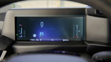 Ochronne szkło Pixsel na deskę rozdzielczą FORD TOURNEO / TRANSIT CUSTOM - 12.2“ 2023 -