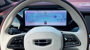 Ochronne szkło Pixsel na deskę rozdzielczą GEELY MONJARO - 12.1“ 2023 -