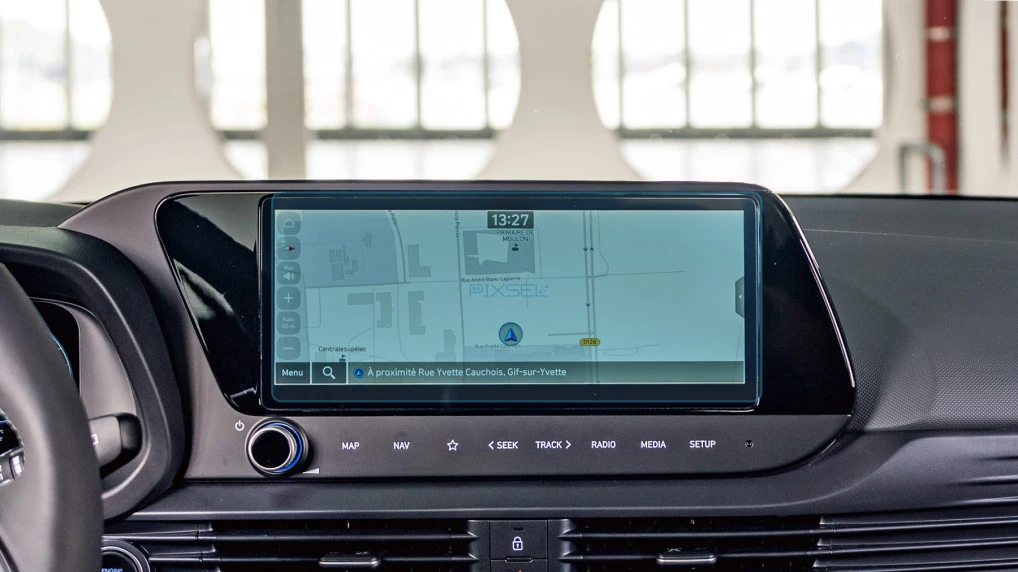 Ochronne szkło Pixsel na monitor HYUNDAI BAYON - 10.9“ 2021 -