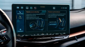 Защитное стекло Pixsel на монитор CUPRA TAVASCAN - 16“ 2024 -