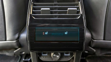 Ochronne szkło Pixsel na panel klimatyzacji tylnej PEUGEOT 3008 - 4.8“ 2024 -