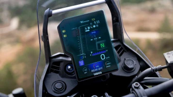 Ochronne szkło Pixsel na moto prędkościomierz YAMAHA TENERE 700 2025 - 7.9“