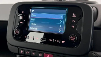 Защитное стекло  на монитор FIAT PANDA - 4.9“ 2021 -
