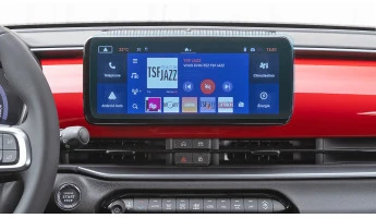 Ochronne szkło Pixsel na monitor FIAT 600 - 11.7“ 2024 -