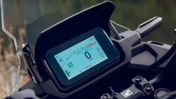Защитное стекло Pixsel на спидометр мотоцикла HONDA NC750X 2025 - 7.1“