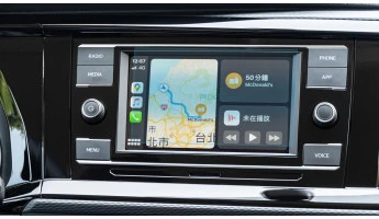 Захисне скло Pixsel на монітор VOLKSWAGEN CARAVELLE - 6.5“ 2020 - 2024