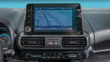 Protective glass Pixsel for monitor FIAT DOBLO - 9.4“ 2024 - Protective glass Pixsel for monitor FIAT DOBLO - 9.4“ 2024 -