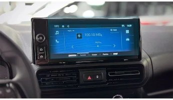 Защитное стекло Pixsel на монитор OPEL COMBO - 11.1“ 2024 -