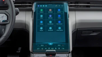 Защитное стекло Pixsel на монитор FORD EXPLORER EV - 16.2“ 2024 -