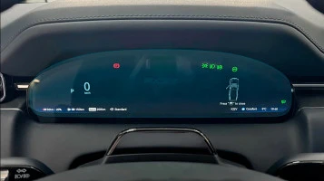 Защитное стекло Pixsel на приборную панель ZEEKR 9X - 13.6“ 2025 -